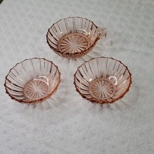 3 Pink Depression Glass Bowls.